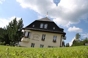 Hotel Domovina