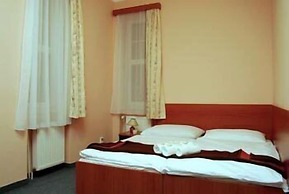 Hotel Domovina