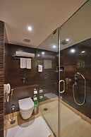 Royal Orchid Central Grazia