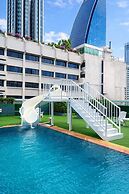 Evergreen Place Siam by UHG