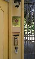 Ape Rosa Relais
