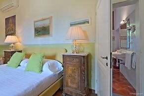 Ape Rosa Relais