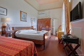 Ape Rosa Relais