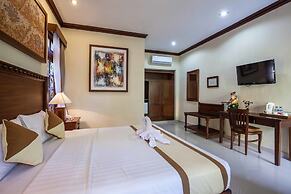 Vila Shanti Beach Hotel