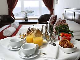 Sea Stone Hotel