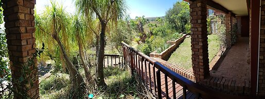 Acra Retreat, Mountain View Lodge