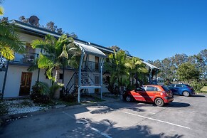 Novena Palms Motel