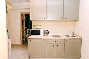 D & Sons Apartments