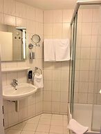 Alfa Hotel