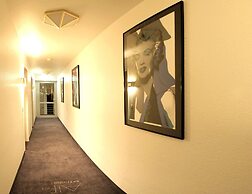 Alfa Hotel