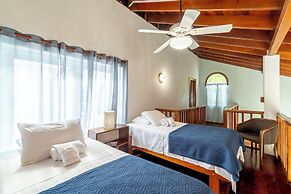 Caribbean Villas Hotel