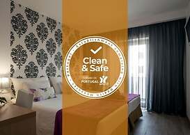 Hotel Genesis