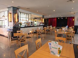 Aparthotel Fuengirola Beach