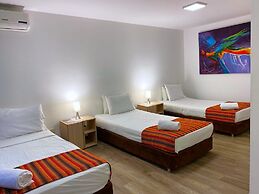 TAMA Hotel Granada Real Cali