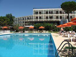 Irinna Hotel