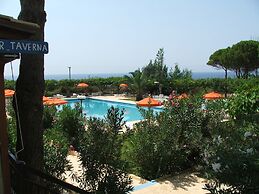 Irinna Hotel