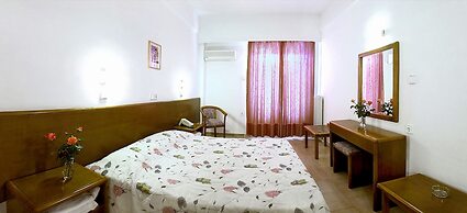 Irinna Hotel