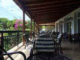 Irinna Hotel