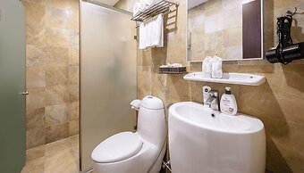 A25 Premium Hotel - 12 Ngo Si Lien