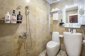 A25 Premium Hotel - 12 Ngo Si Lien