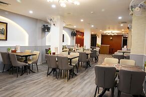 A25 Premium Hotel - 12 Ngo Si Lien