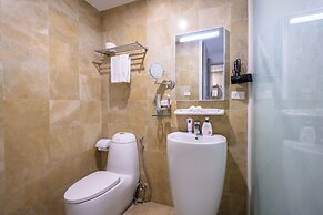 A25 Premium Hotel - 12 Ngo Si Lien