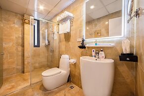 A25 Premium Hotel - 12 Ngo Si Lien