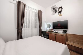A25 Premium Hotel - 12 Ngo Si Lien