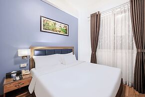 A25 Premium Hotel - 12 Ngo Si Lien