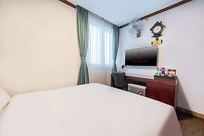 A25 Premium Hotel - 12 Ngo Si Lien