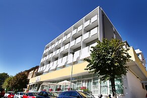 Hotel Boom