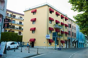 Hotel Aurora