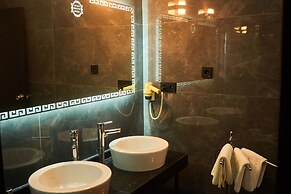 Seven Dreams Hotel