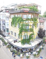 Seven Dreams Hotel