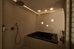 Uzenie All Suites Boutique Resort