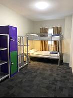 Big Backpackers Hostel