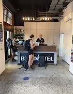 Big Backpackers Hostel