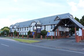 Grosvenor Motor Inn