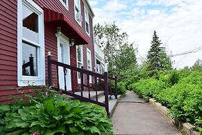 Auberge Wild Rose Inn