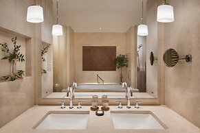Mandarin Oriental, Macau