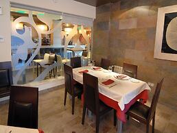 Hotel Macami