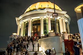 Tower Club at lebua