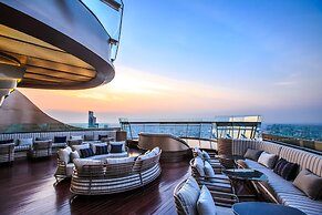 Tower Club at lebua