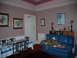 Eglinton Guest House