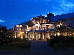 Fox Harb' r Resort