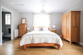 The Five Dials Inn