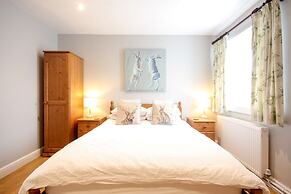 The Five Dials Inn