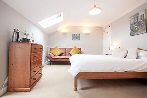 The Five Dials Inn