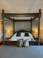 The Castle Hotel