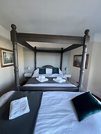 The Castle Hotel